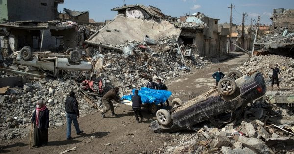 Βίντεο – σοκ : Ισλαμιστές χρησιμοποιούν άμαχους ως «ανθρώπινες ασπίδες» στη Μοσούλη